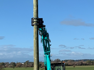 Excavator Pole Grab